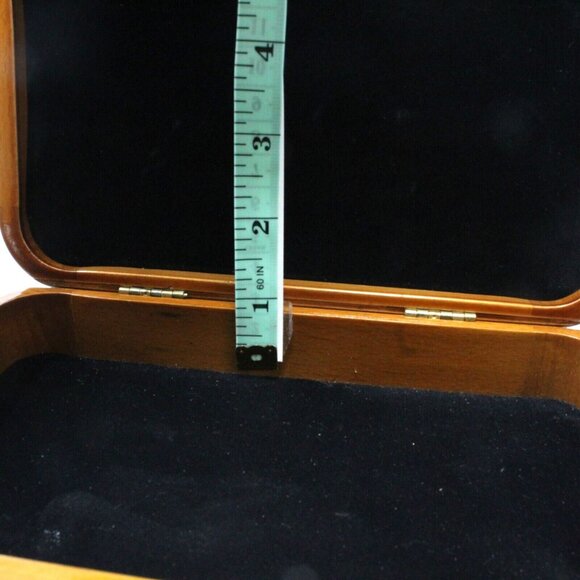 Global World Geographic Map Glossy Wooden Magnetic Trinket Hinged Lined Box - Picture 8 of 8